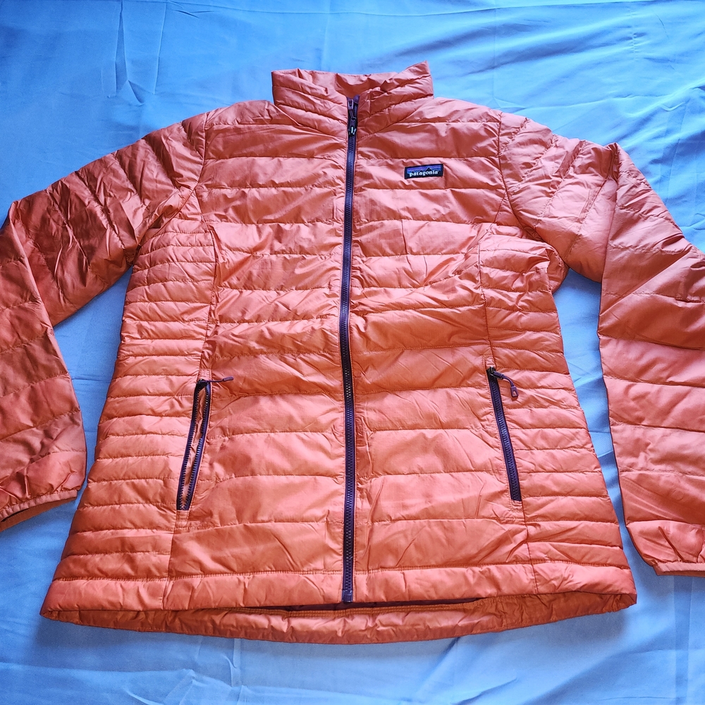 PATAGONIA WOMEN'S DOWN SWEATER JACKET ORNGE SIZE LARGE